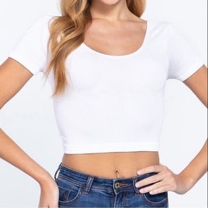 brandy melville crop top